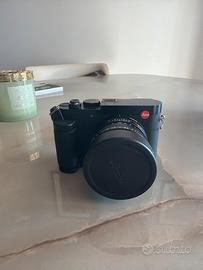 LEICA Q3 – PARI AL NUOVO + Hand Grip