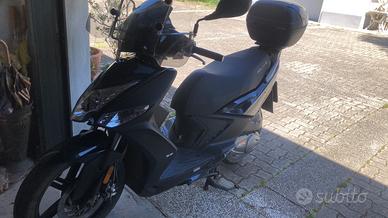 Scooter Kymco Agility 125 euro 5 anno 2025