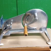 Affettatrice Manuale in metallo