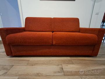 Divano Letto. PREZZO TRATTABILE (L 190 x P 90)