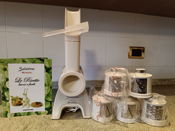 Saladino Ariete afferra verdure