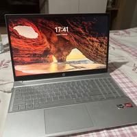 Computer portatile HP Pavilion Ryzen 7