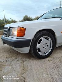 Mercedes 190E