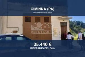 Immobile in asta di 211 m² con più di 5 locali a C