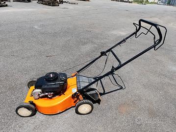 tagliaerba con trazione 