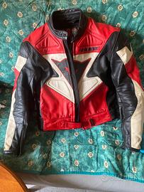 Tuta in pelle  marca Dainese