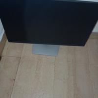 schermo dell in buone condizioni 