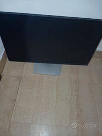 schermo dell in buone condizioni 