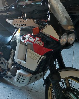 Honda Africa twin xrv 750