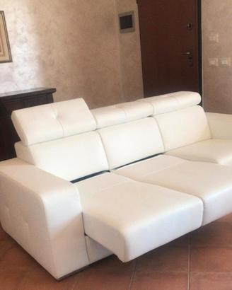 Divano in VERA PELLE manifattura artigianale Bruma