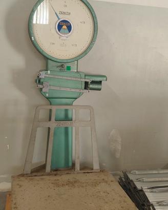Bilancia meccanica Zenith