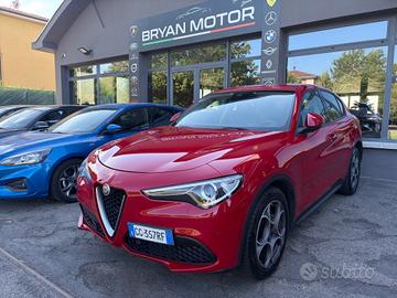 Alfa Romeo Stelvio 2.2 Turbodiesel 190 CV AT8 RWD 