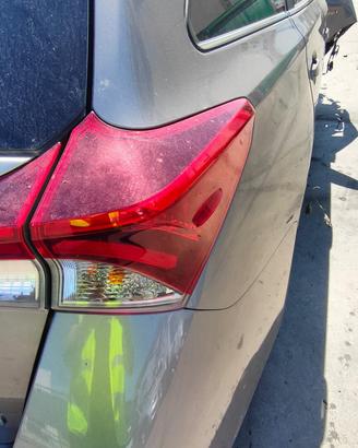 TOYOTA AURIS 2016 STOP POSTERIORE SX/DX