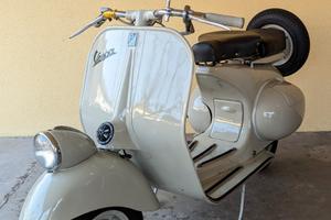 Piaggio Vespa 125 (VN) - 1955