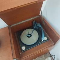 radio giradischi Braun anni 50