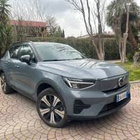 Volvo XC40 elettrica