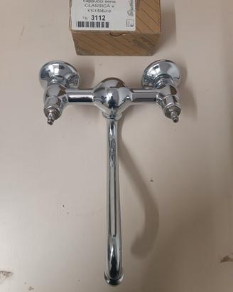 Lavello cucina a parete doppia manopola Signorini
