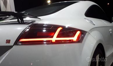 Fari Posteriori TUBE LED AUDI TT 8J