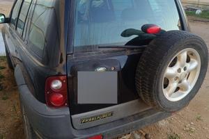 Auto land rover free lander
