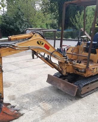 miniescavatore usato venieri 15 quintali