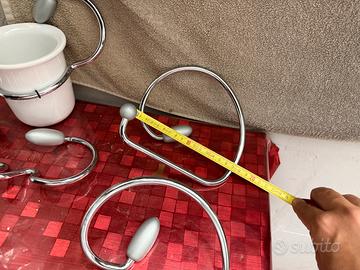 Porta accessori per bagno