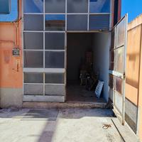 Magazzino/deposito 30 mq -Pero - zona industriale