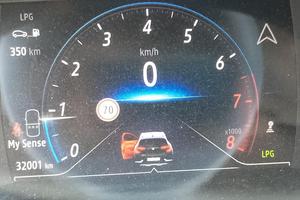 Captur 1.0 GPL  ottobre 23 ---30000 Km.