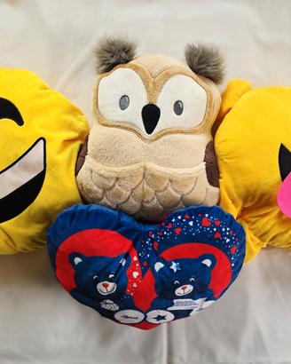 Cuscini Peluche Morbidi - Emoji, Animali e Amore