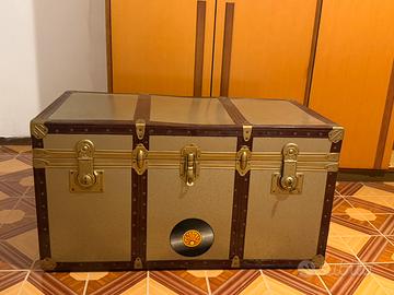 Baule in lamiera
