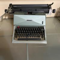 Macchina da scrivere