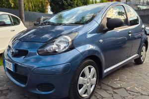 Toyota Aygo 1.0 12V VVT-i 5 porte Sol