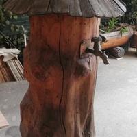 Fontana artigianale in legno