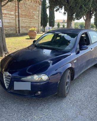 Alfa romeo 147