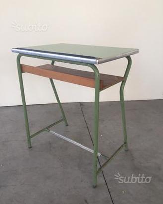Tavolino vecchio Banco scuola