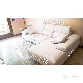 DIVANO  A PENISOLA POLTRONESOFÀ 