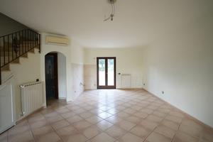 Villa a schiera Cervaro [CAVOUR90_CVRG]