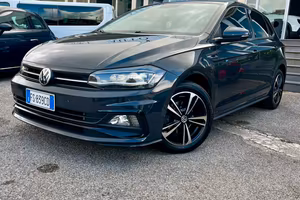 Volkswagen Polo 1.6 TDI 95 CV DSG 5p. Highline Blu