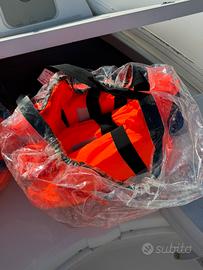 Giubbotti di salvataggio nautica