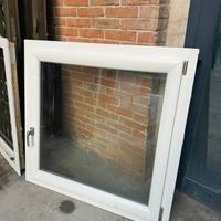 Finestra pvc