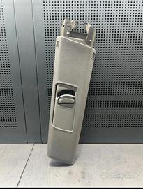 AUDI A6/100/S4/S6/C4 - Rivestimento montante