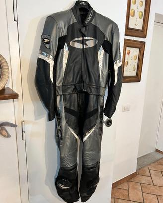 TUTA IN PELLE MOTO