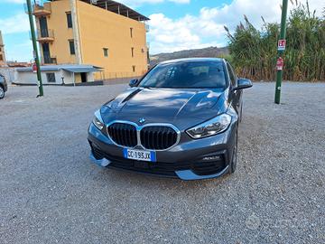 Bmw 116 116d 5p. Advantage