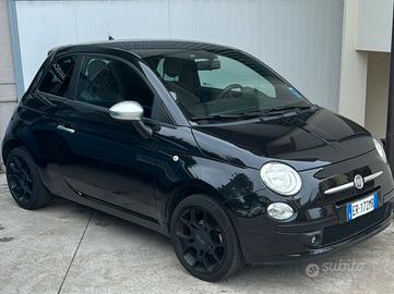 Fiat 500 by Gucci