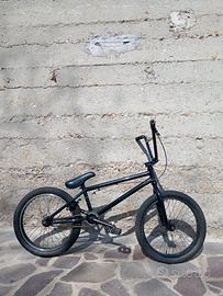bicicletta bmx Haro