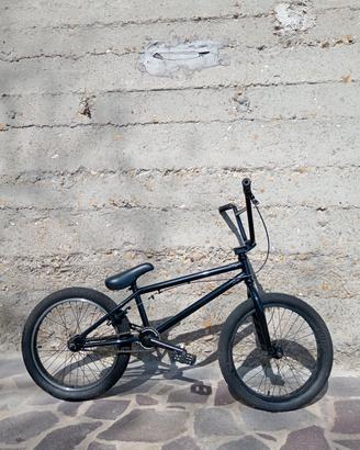 bicicletta bmx Haro