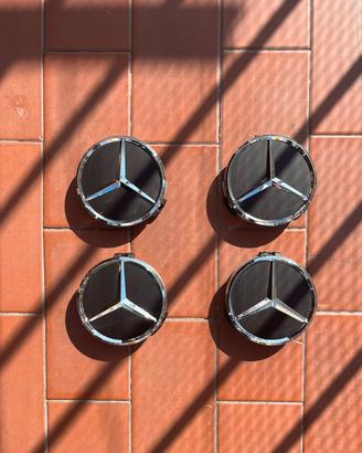 Set 4 coprimozzi Mercedes-Benz