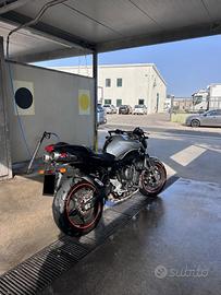 Yamaha FZ6 S2