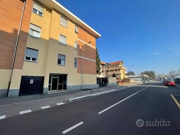 Appartamento di 92 m² con 3 locali e box auto a Le