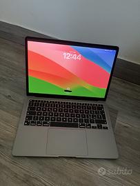 MacBook Air M1