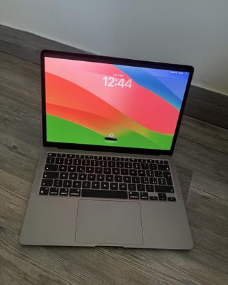 MacBook Air M1